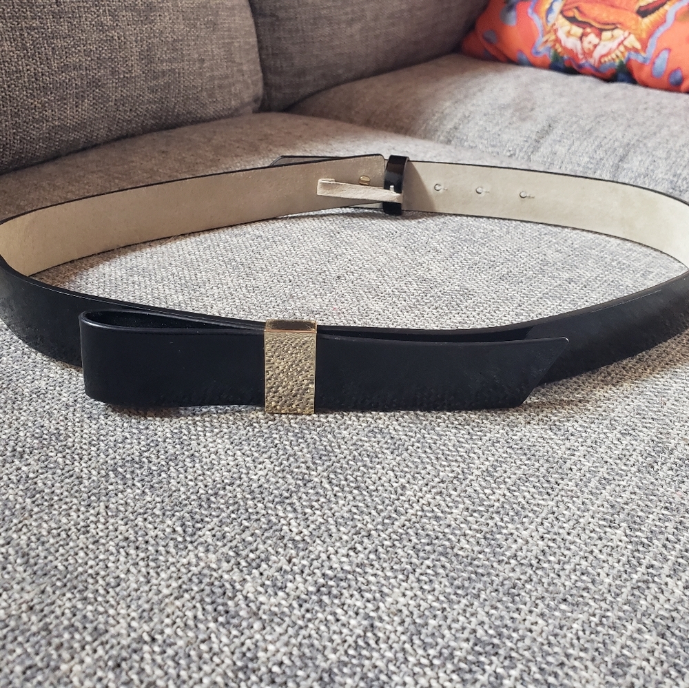 White House Black Market Black belt